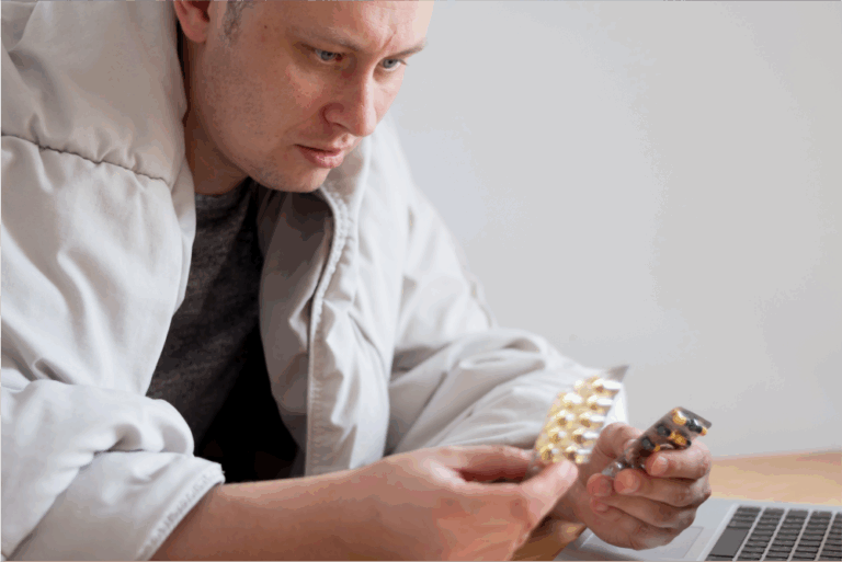 Read more about the article 💊 O perigo do uso combinado de drogas e medicamentos