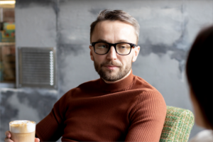 Read more about the article A escuta como ferramenta de transformação