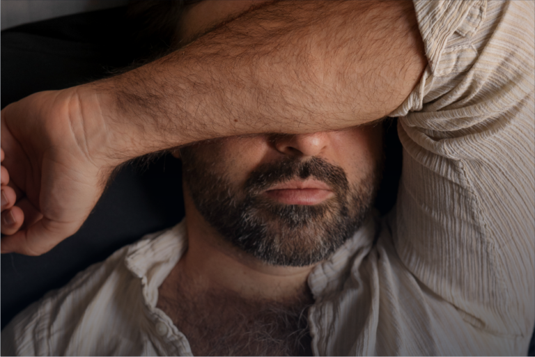 Read more about the article Saúde mental e dependência química: quando uma coisa alimenta a outra